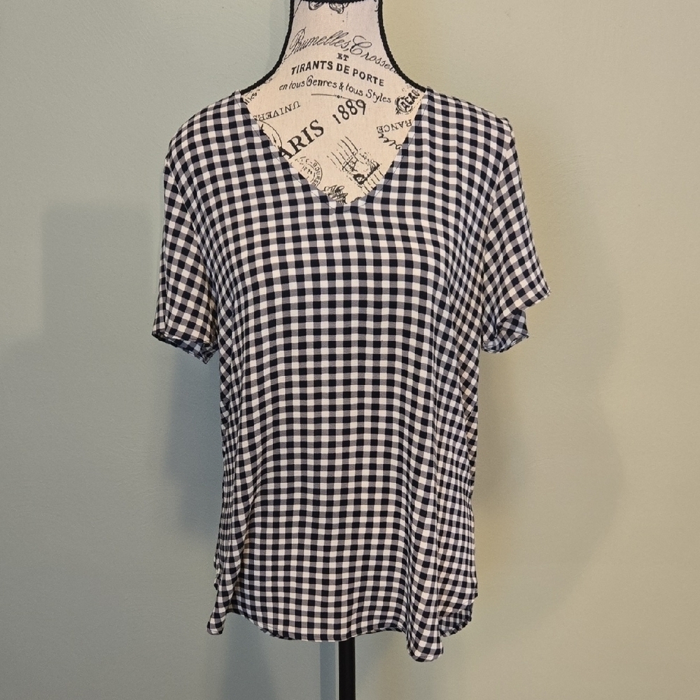 Black and White Gingham Women's Top